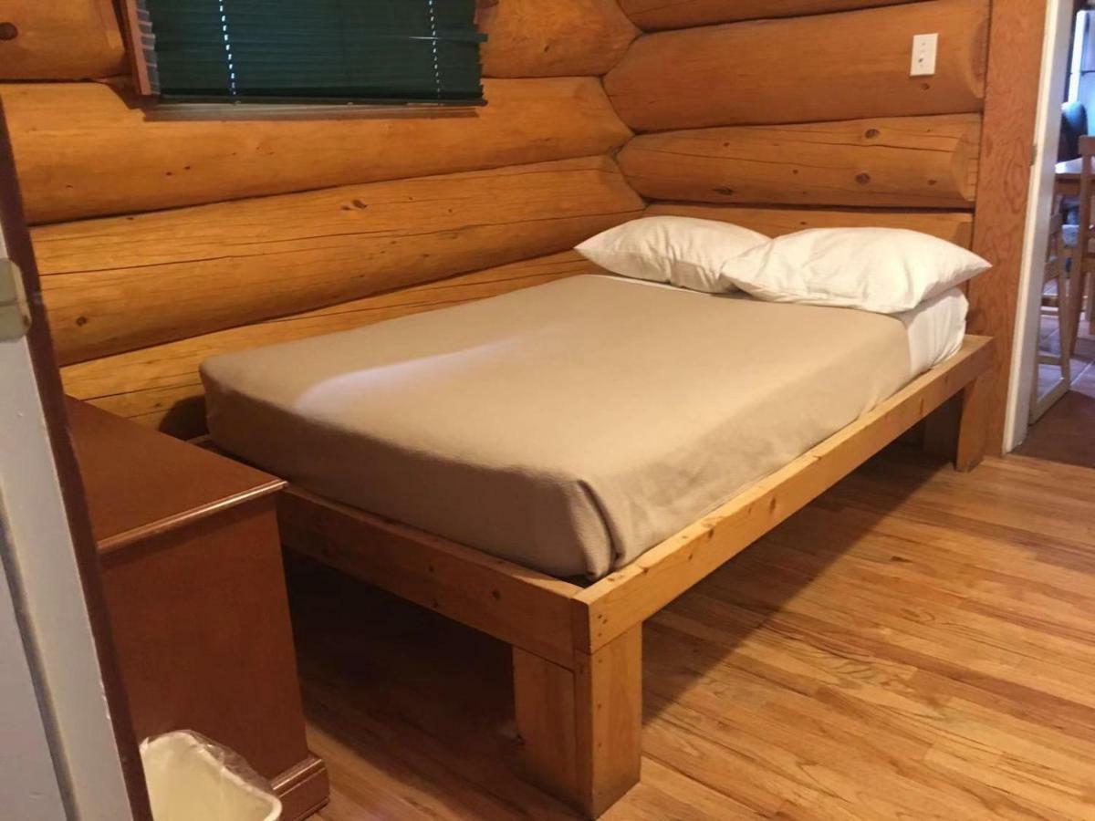 Rainbow Lake Castle Resort 普林斯顿 外观 照片